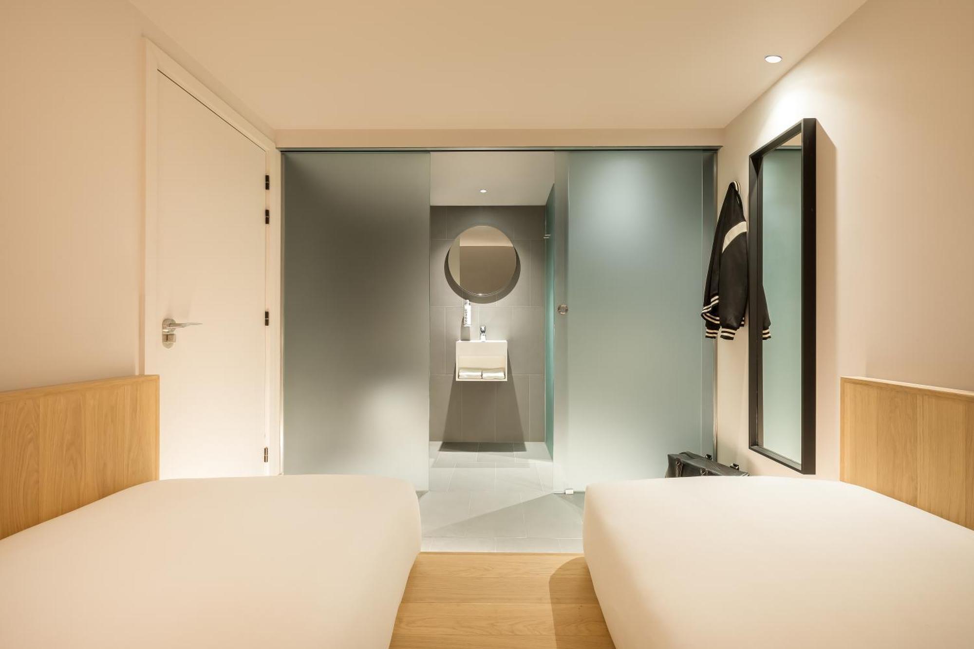 Zedwell Underground Hotel Tottenham Court Rd London Zimmer foto