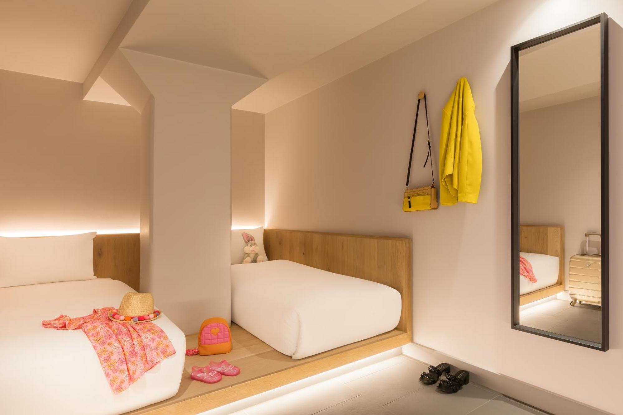Zedwell Underground Hotel Tottenham Court Rd London Zimmer foto