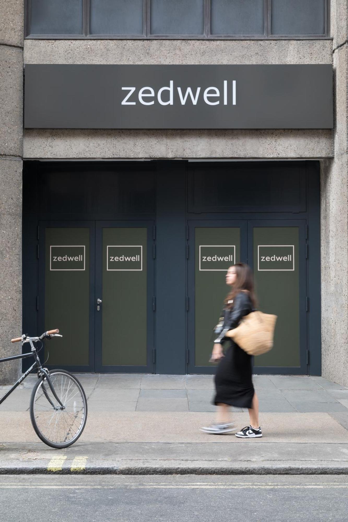 Zedwell Underground Hotel Tottenham Court Rd London Exterior foto