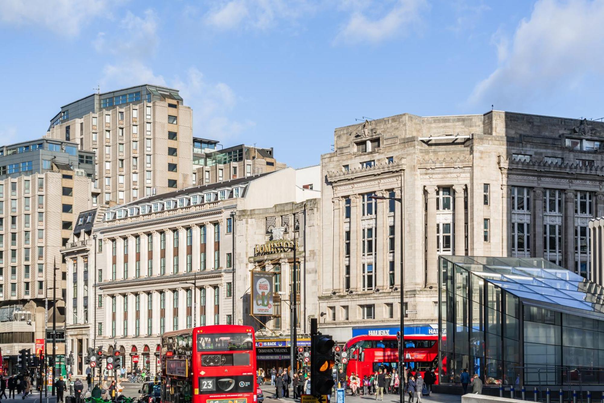Zedwell Underground Hotel Tottenham Court Rd London Exterior foto
