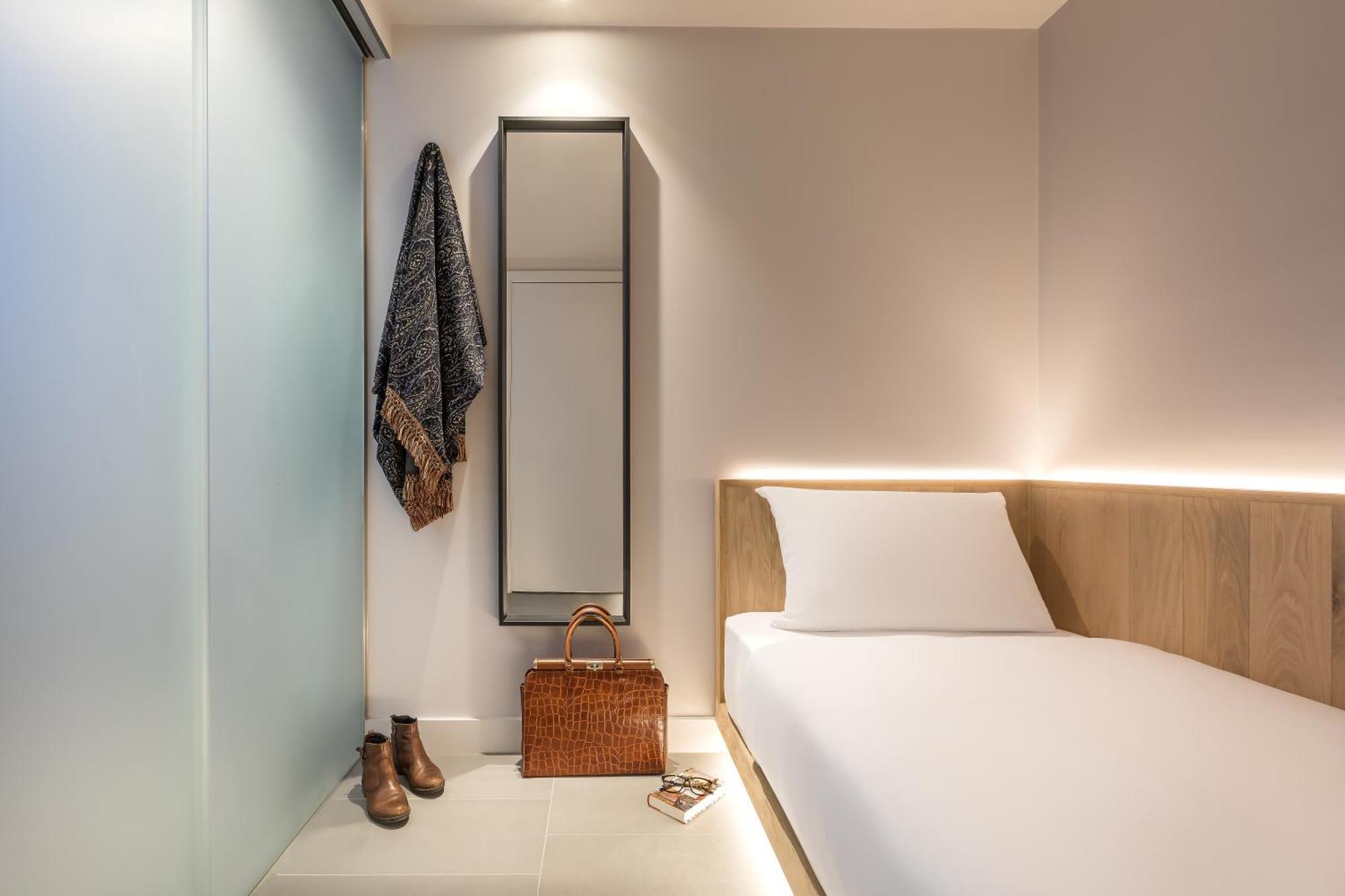 Zedwell Underground Hotel Tottenham Court Rd London Zimmer foto